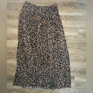Chic Wish Leopard Print Maxi Skirt | XL | EUC